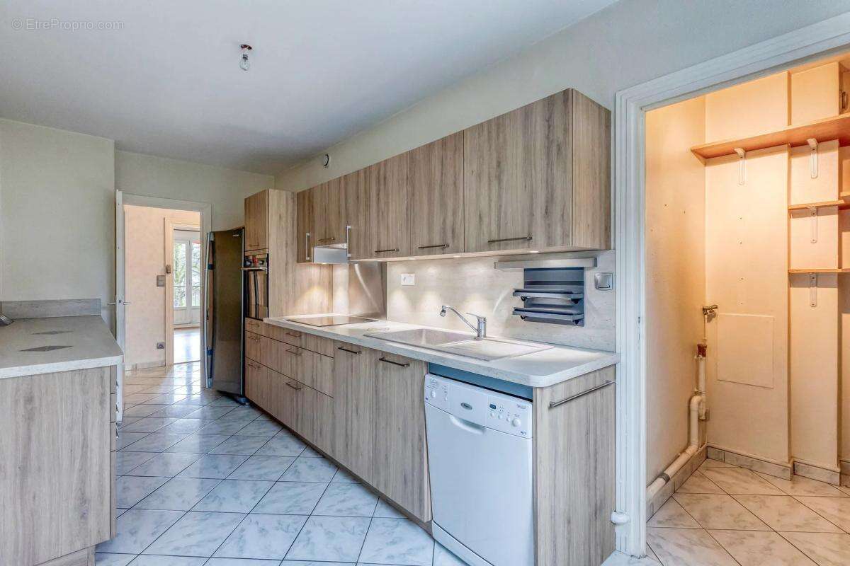 Appartement à ECHIROLLES