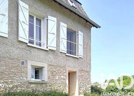 Photo 1 - Maison à TERRASSON-LAVILLEDIEU