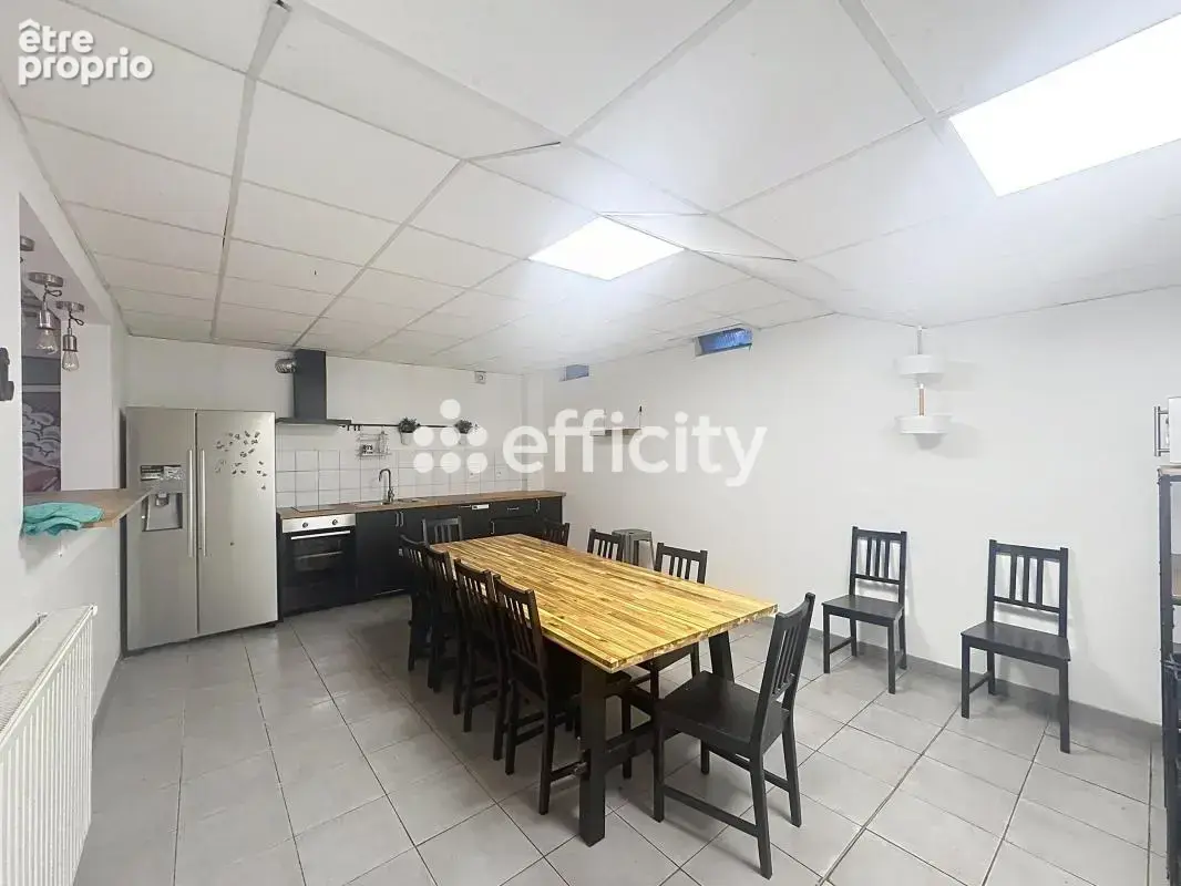 Locaux/Biens immobiliers - photo 11