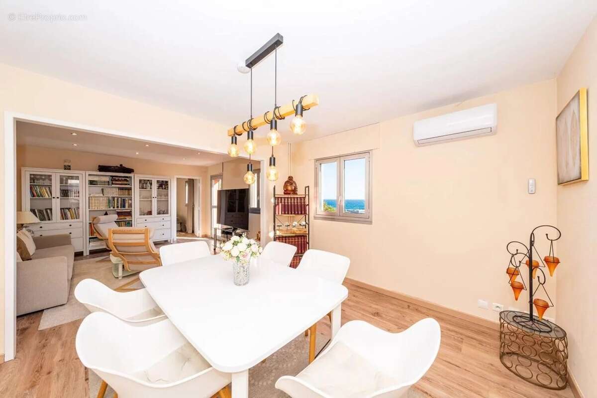 Appartement à CAP-D'AIL