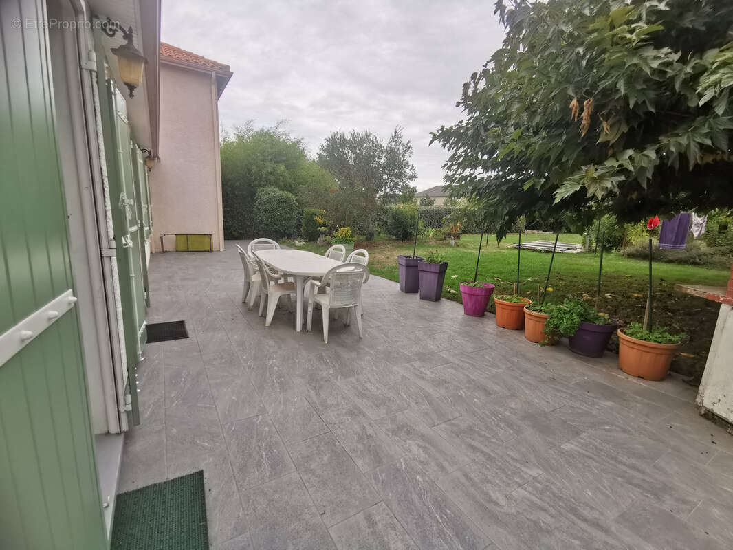 Maison à BON-ENCONTRE