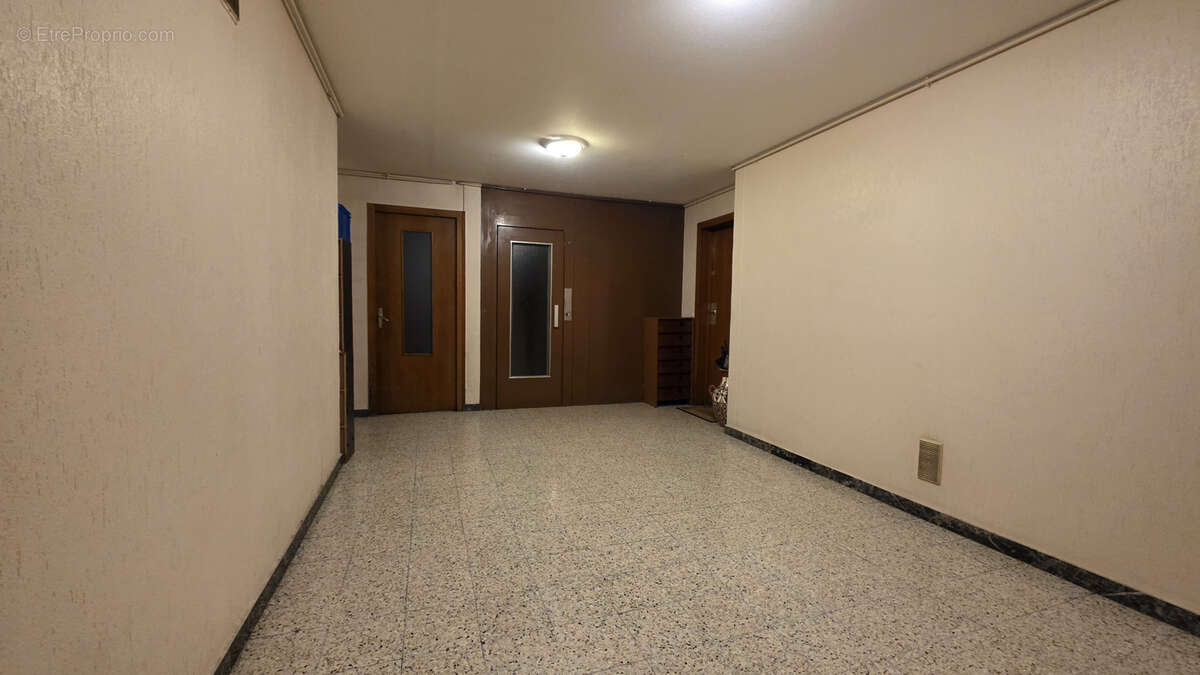 Appartement à BRON