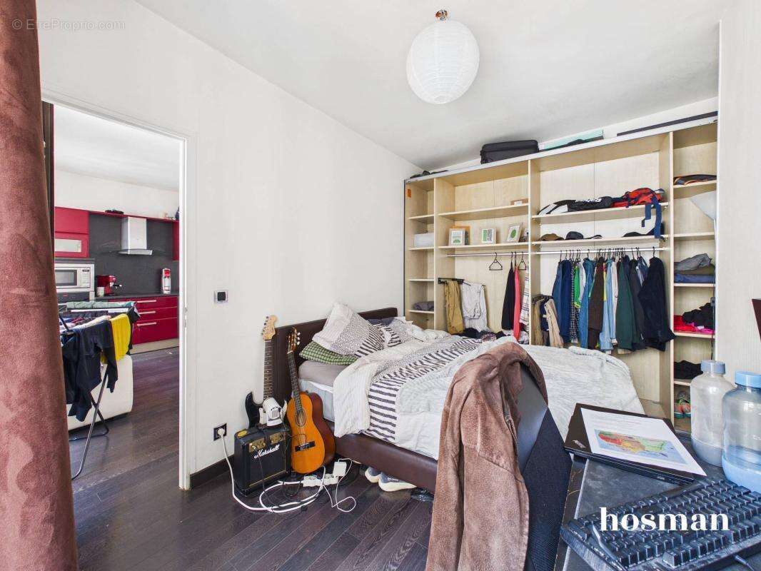 Appartement à PARIS-17E