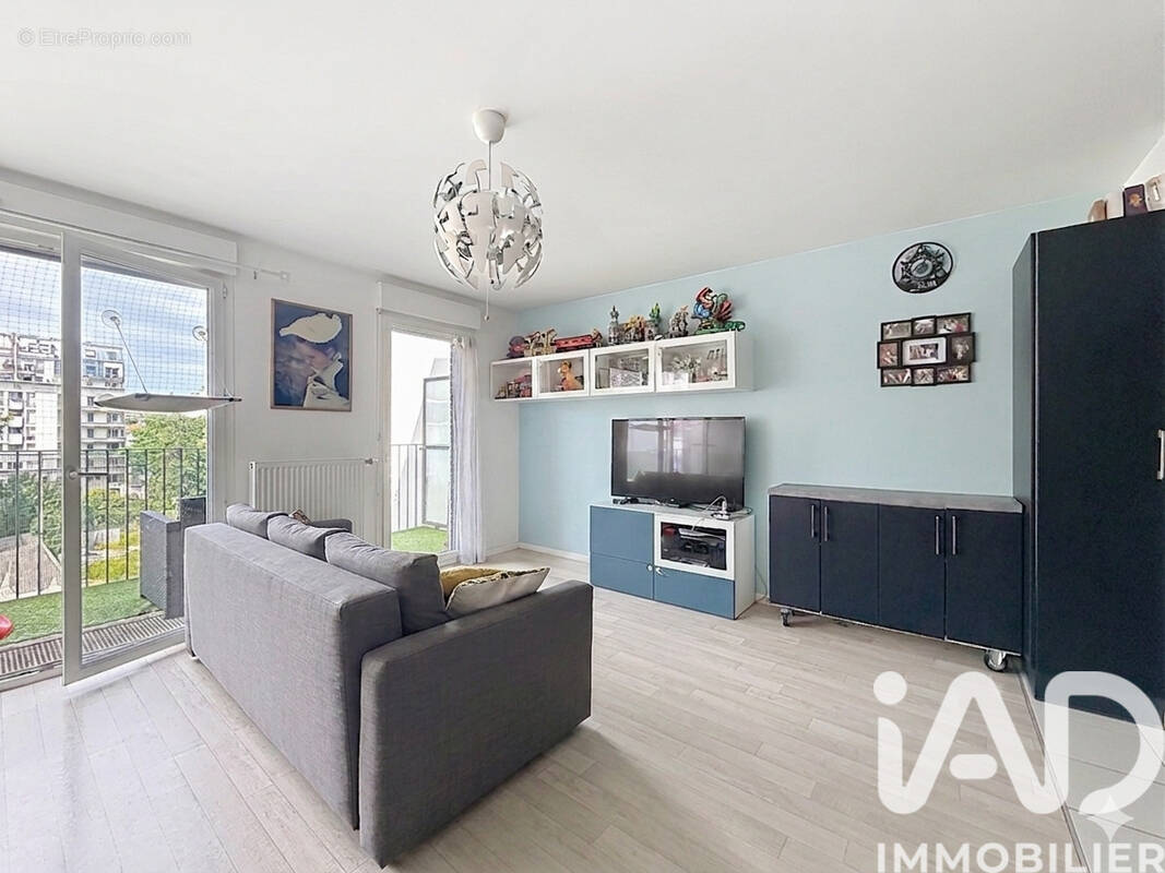 Photo 1 - Appartement à CHOISY-LE-ROI