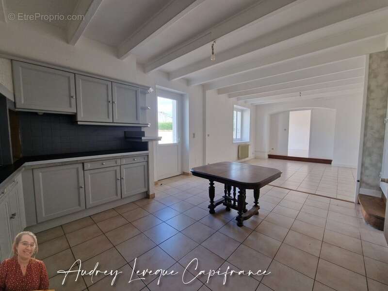 Maison à BERNAY-SAINT-MARTIN