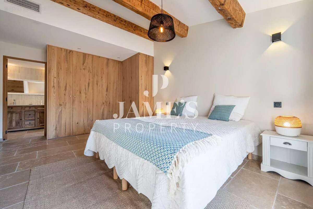 Maison à SAINT-REMY-DE-PROVENCE