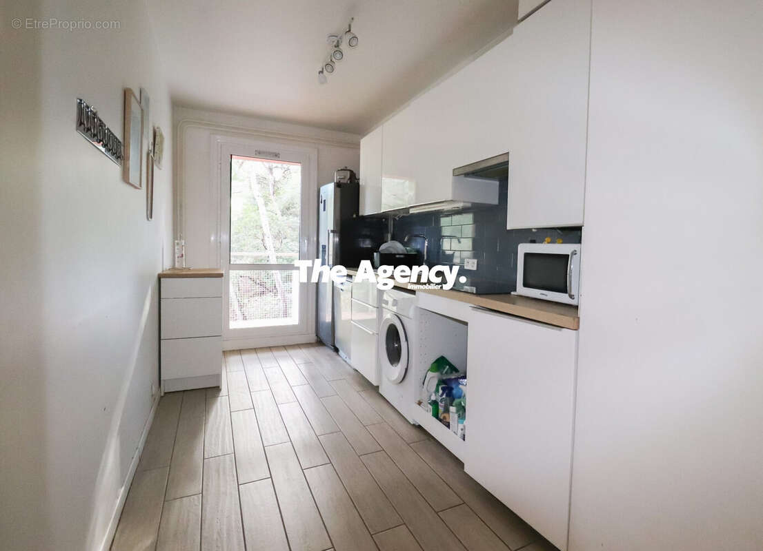 Appartement à MARSEILLE-9E