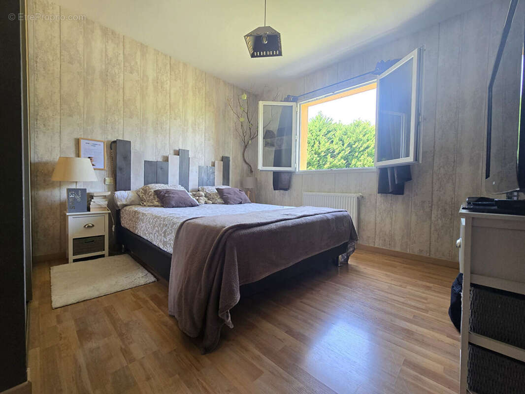 Maison à SPAY