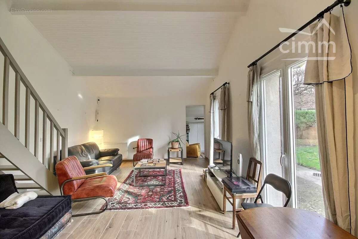 Maison à CHAMPS-SUR-MARNE
