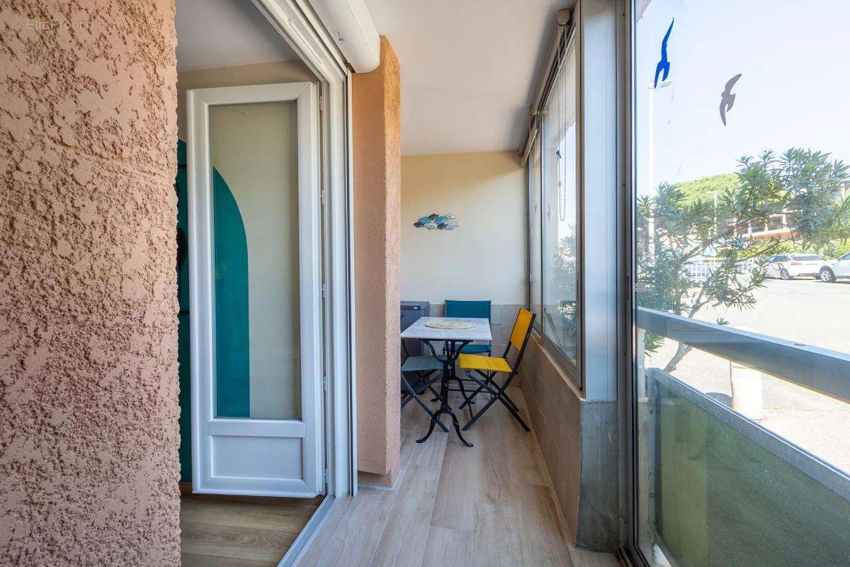 Appartement à BORMES-LES-MIMOSAS