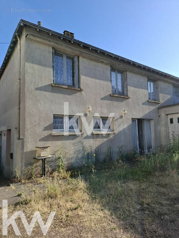 Appartement à LA CROIX-EN-TOURAINE