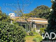 Photo 1 - Maison à SIX-FOURS-LES-PLAGES