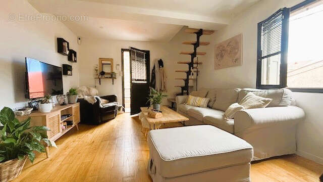 Maison à VILLELONGUE-DE-LA-SALANQUE