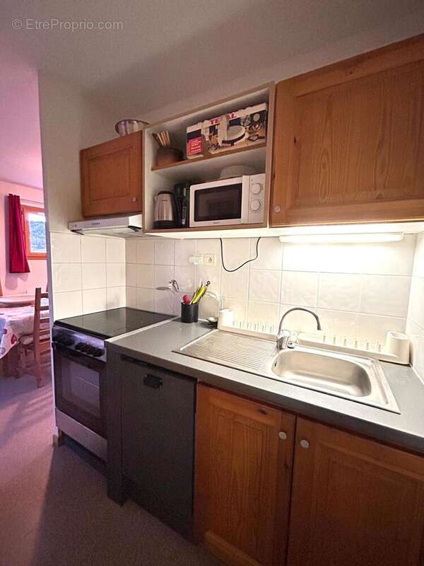 Appartement 35 m² à La Cluse  - photo 4