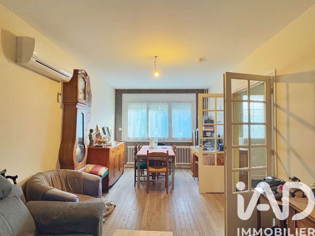 Photo 3 - Maison à SAUZE-VAUSSAIS