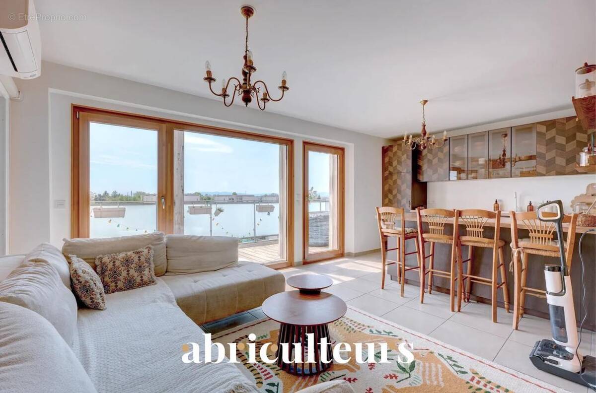 Appartement à SAINT-PRIEST