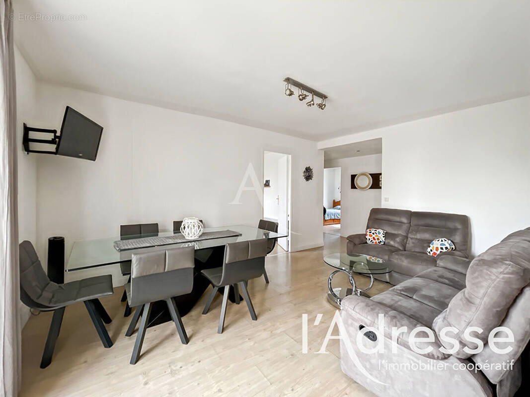 Appartement à MARSEILLE-8E