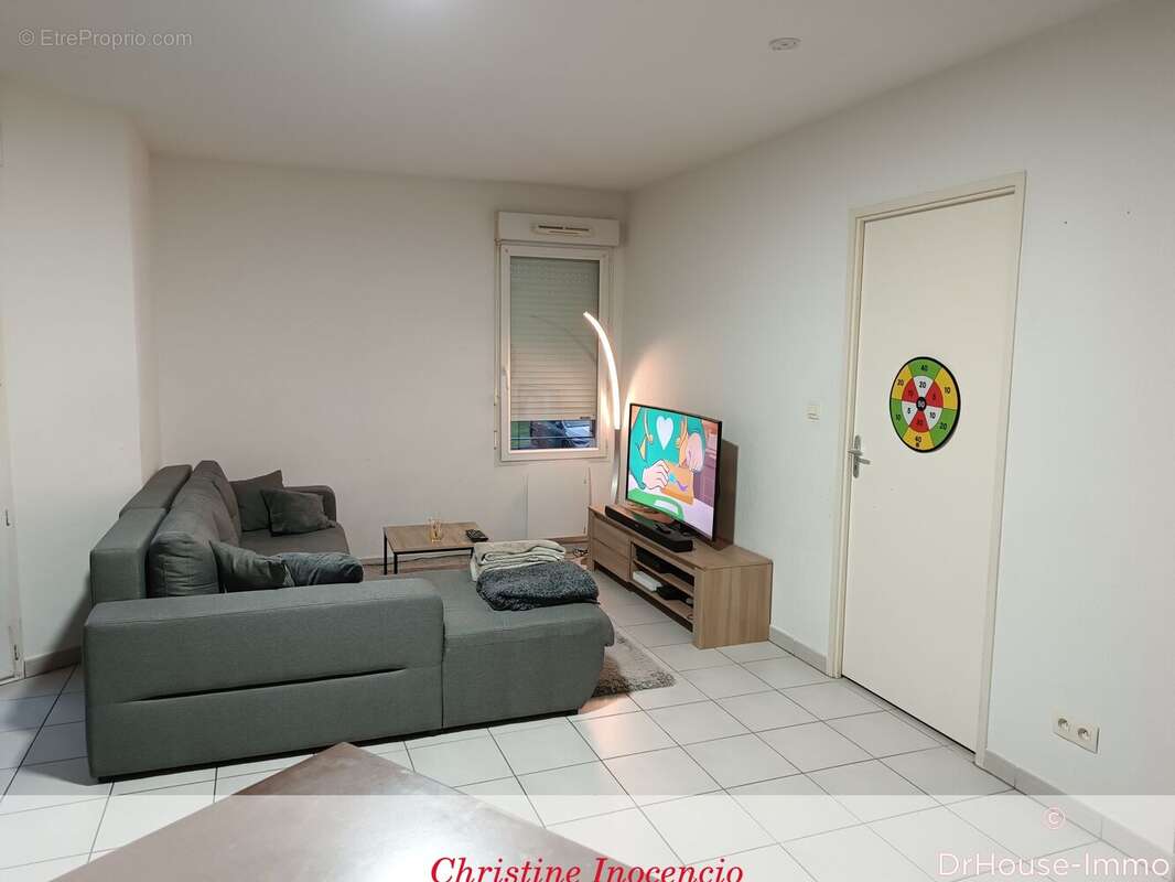 Appartement à SAINT-YZAN-DE-SOUDIAC