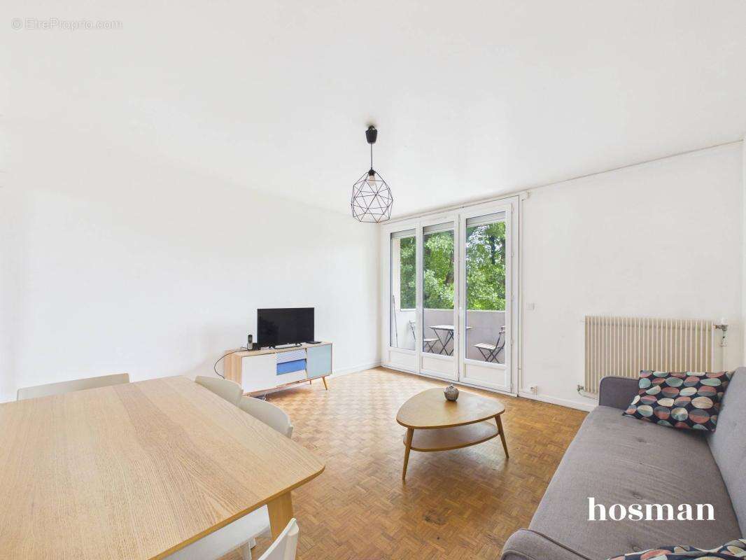 Appartement 5 pièces de 83 m² avec double balcon et parking - Avenue Léon Blum, Pessac - photo 5