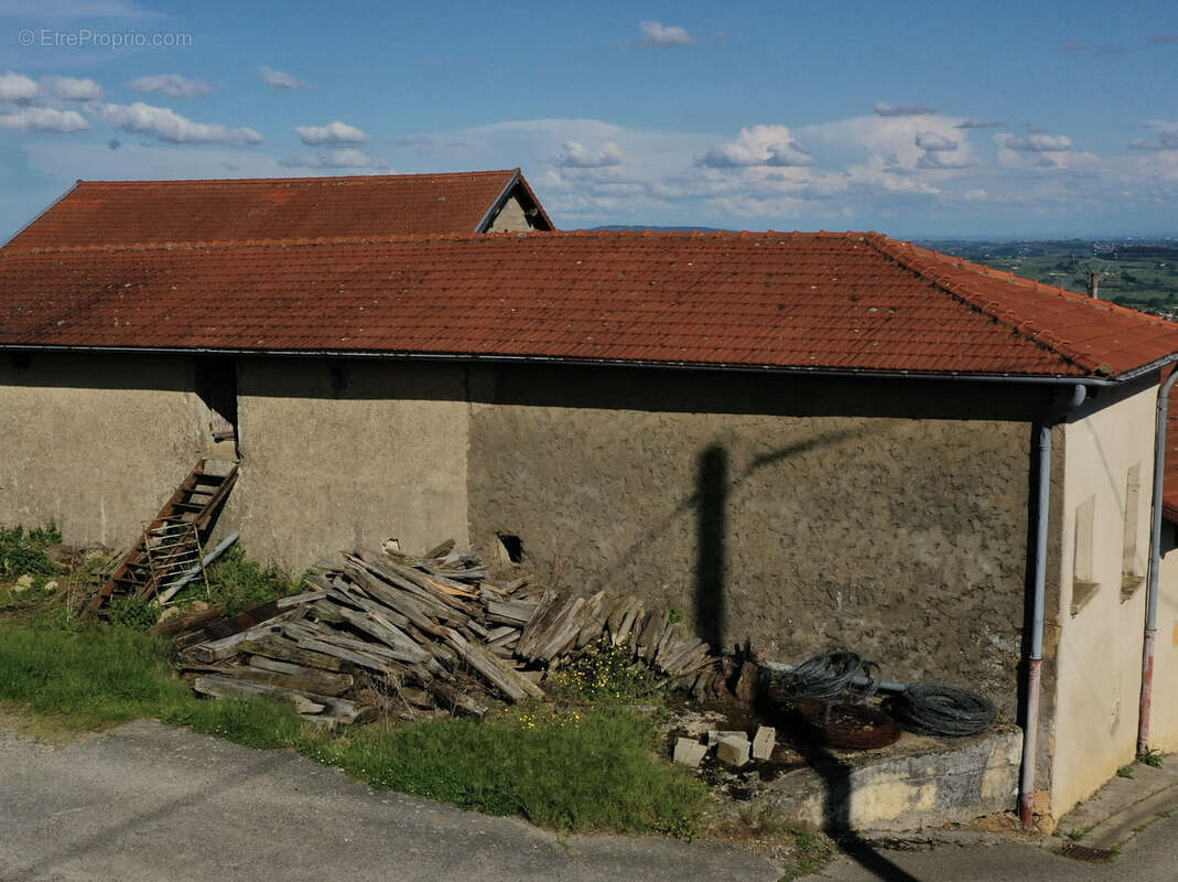 Maison à PONTCHARRA-SUR-TURDINE