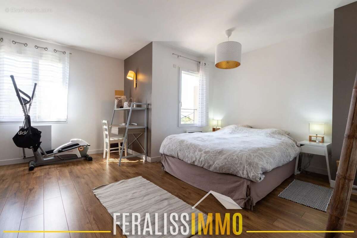 Maison à COURDIMANCHE