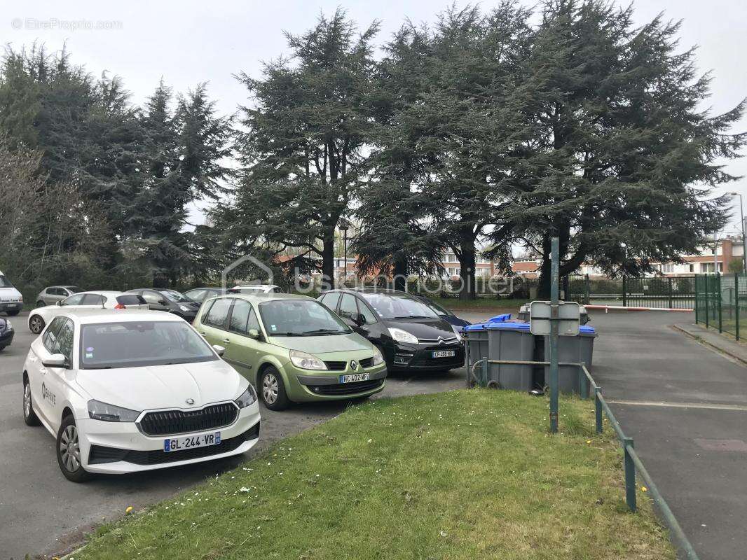 Appartement à CHERENG