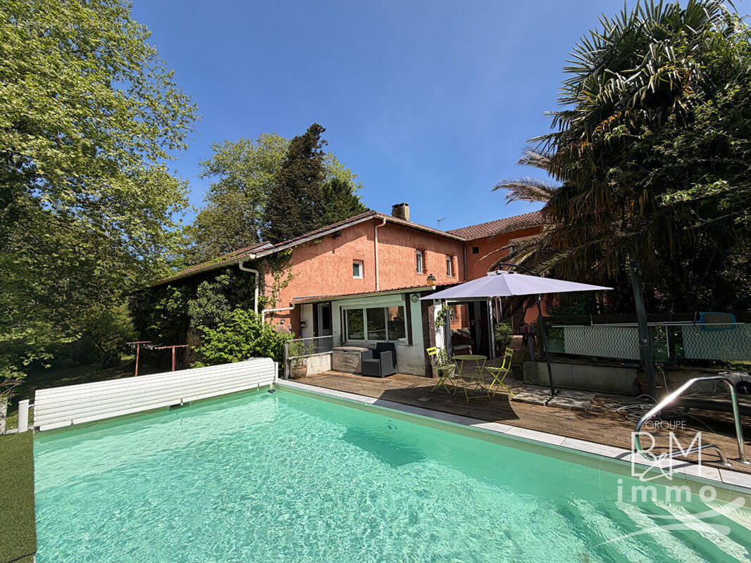 Maison à SAUBRIGUES