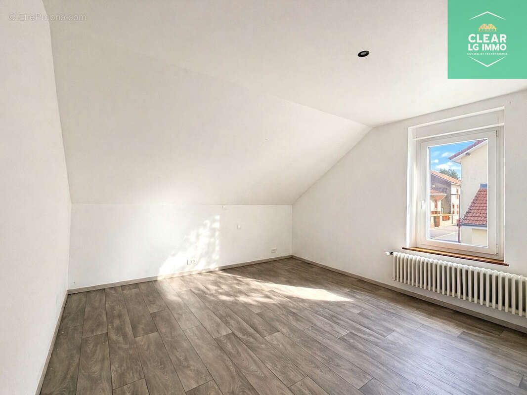 Maison à MONT-BONVILLERS