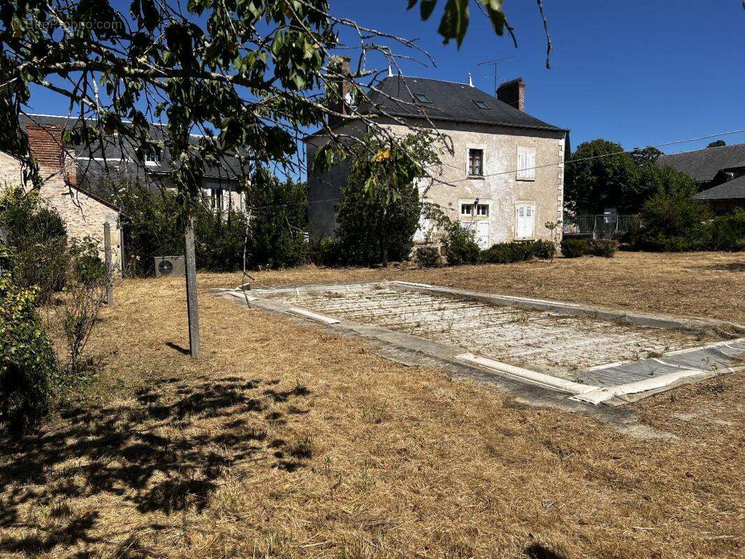 Maison 202 m² à Merigny  - photo 20