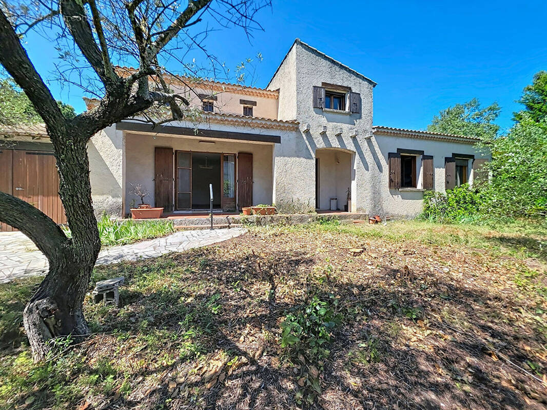 Maison à LES ANGLES