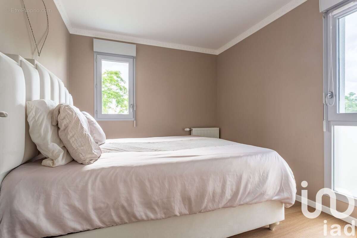 Photo 5 - Appartement à LIEUSAINT