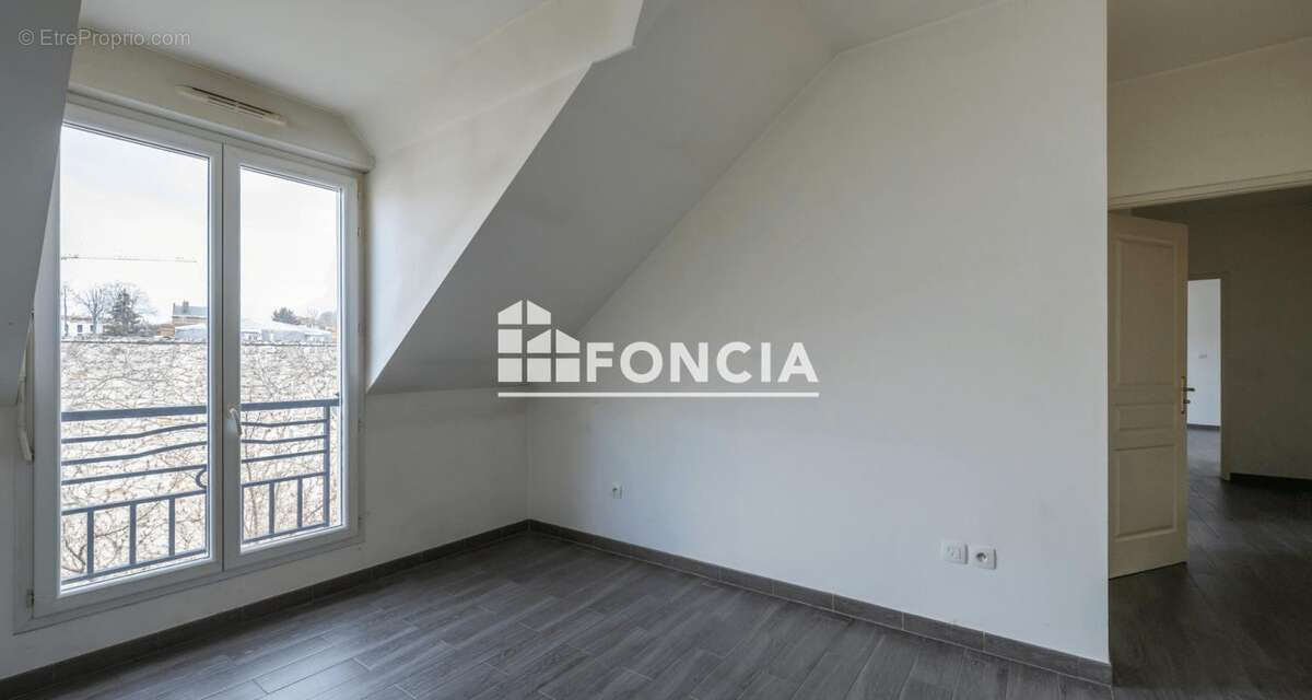 Appartement à VILLIERS-SUR-MARNE