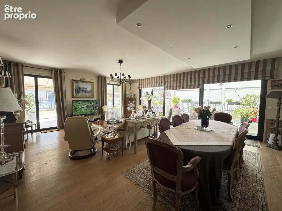 St Maur la Varenne 5p117m2 et 120m2 de terrasse - photo 10
