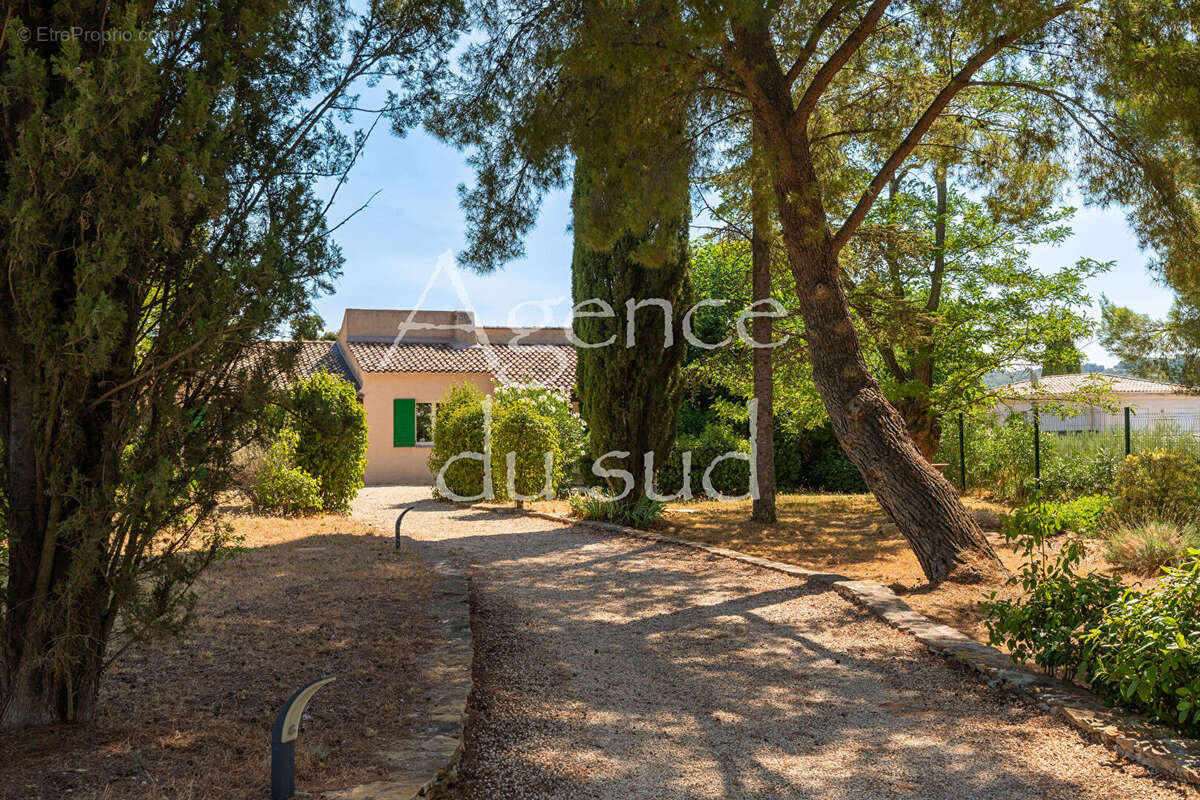 Villa de plain pied Type 6 de 146m²  - LA CADIERE D'AZUR - photo 7