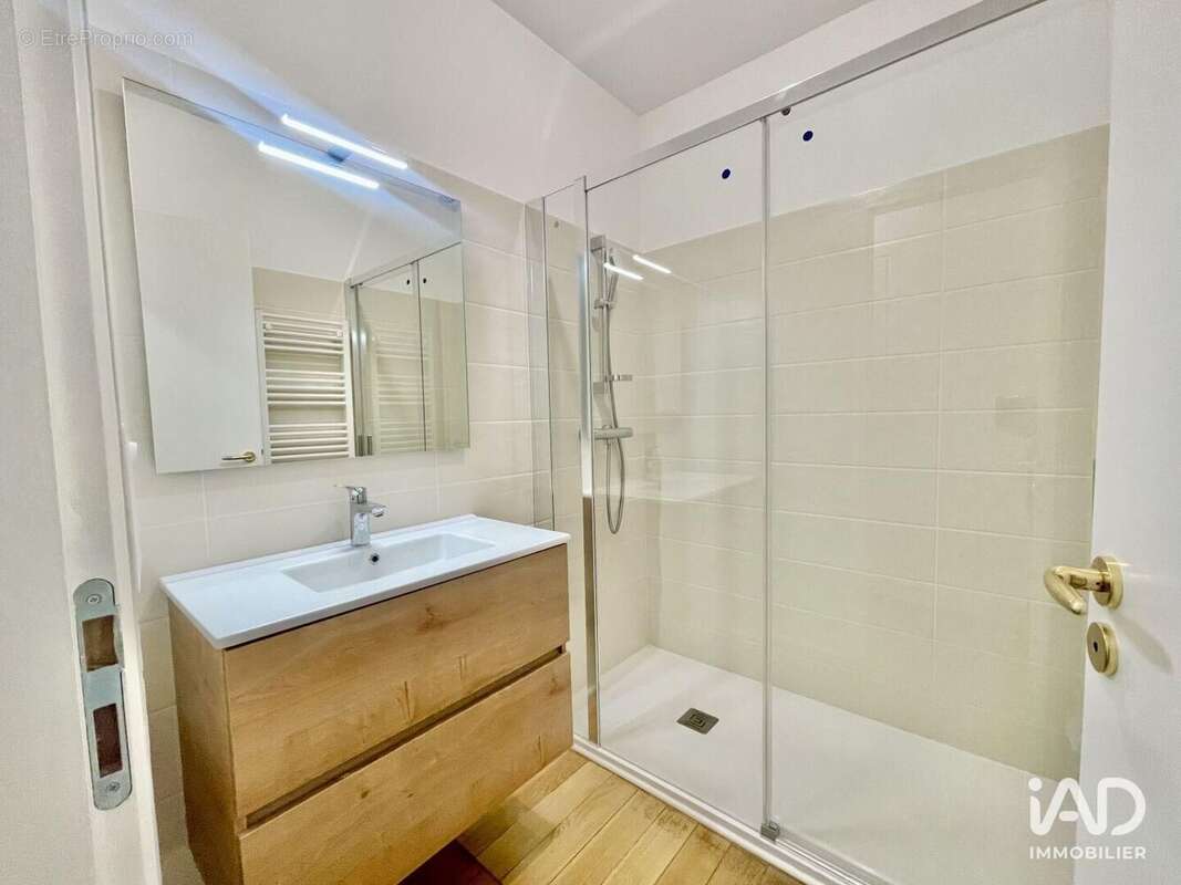 Photo 8 - Appartement à LE PONT-DE-CLAIX