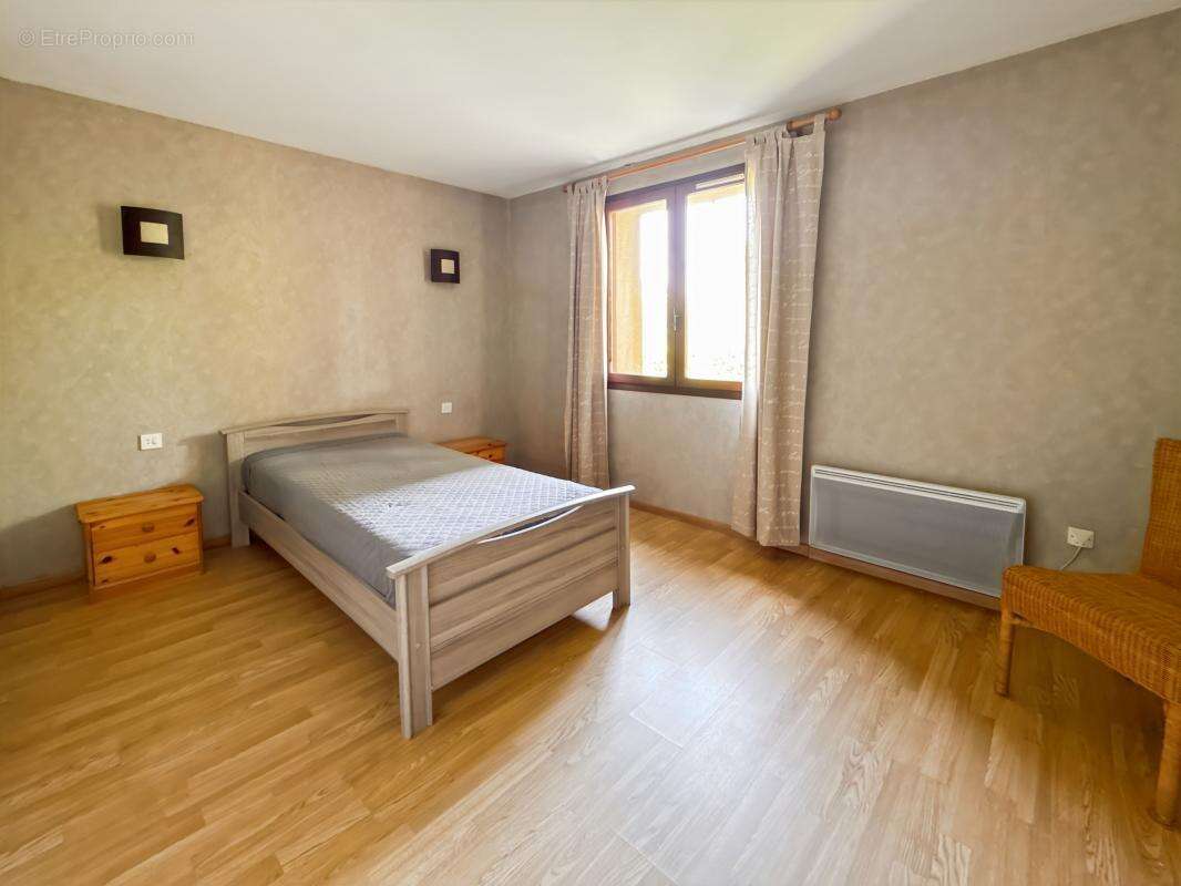 Maison à SEGOUFIELLE