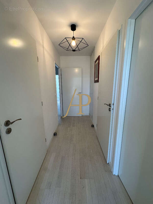 Appartement Saint Germain En Laye 4 pièce(s) 82.11 m2 - photo 7