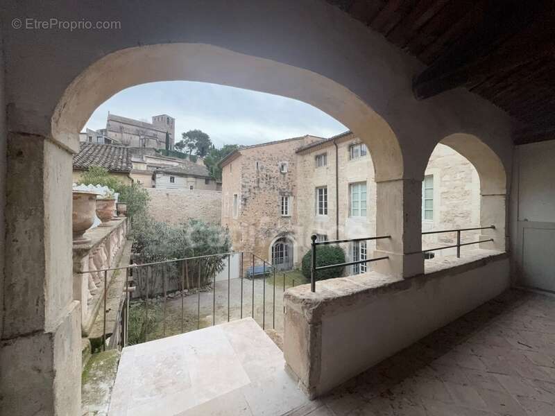 Appartement à BOLLENE