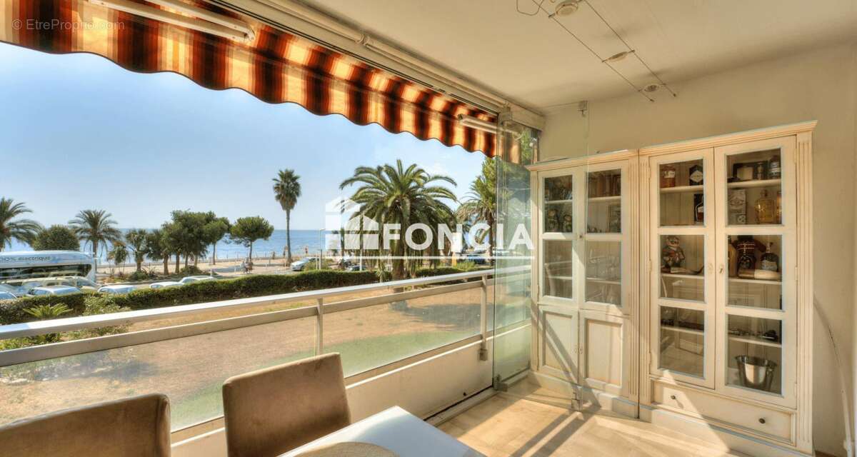 Appartement à CANNES