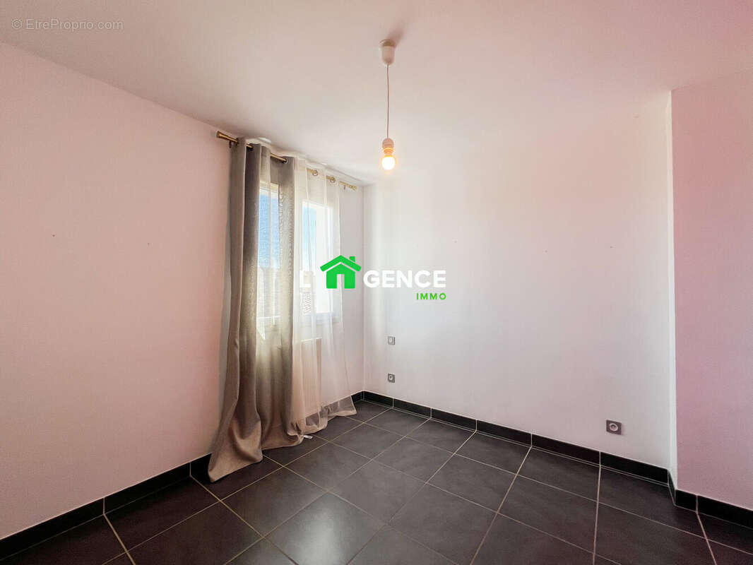 Maison à PORT-DE-BOUC