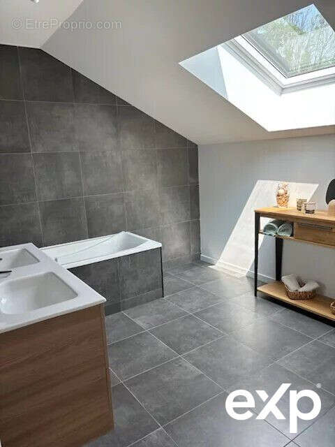 Maison à ALBY-SUR-CHERAN