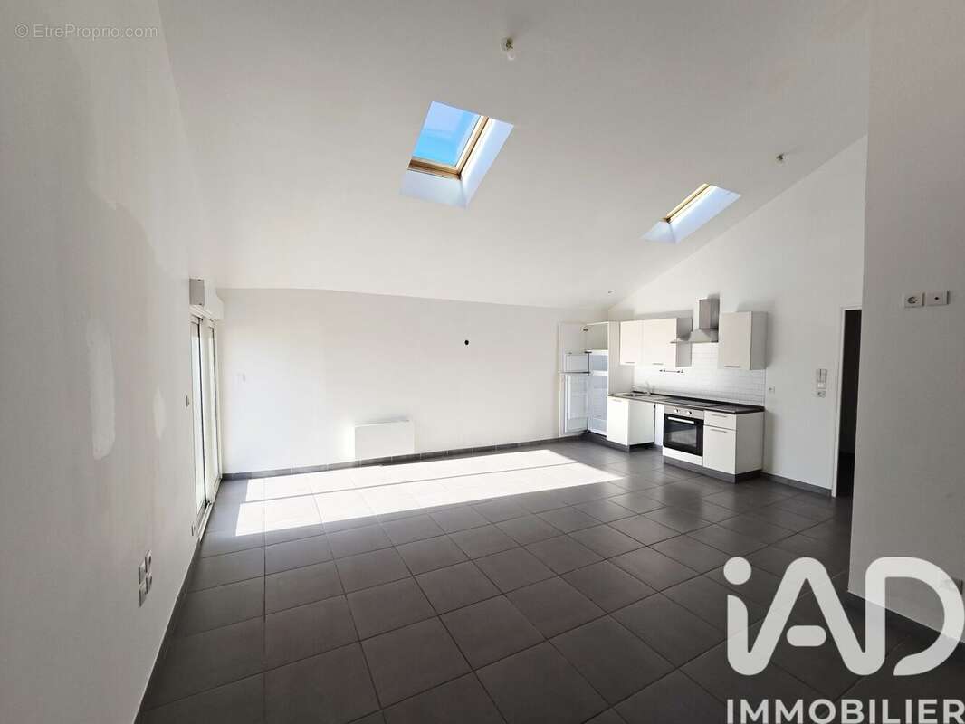 Photo 9 - Maison à MURON