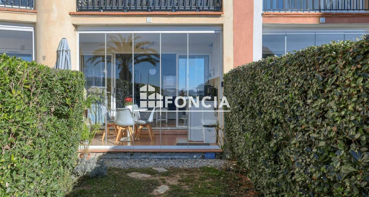 Appartement à SIX-FOURS-LES-PLAGES