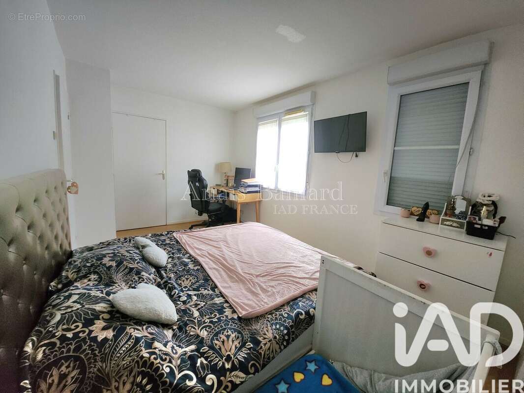 Photo 8 - Maison à MOISSY-CRAMAYEL