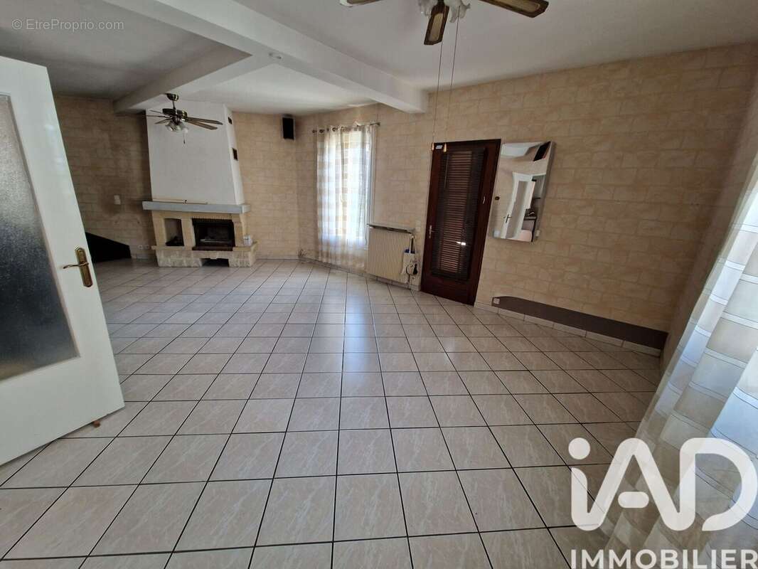 Maison 95 m² à Drancy  - photo 3