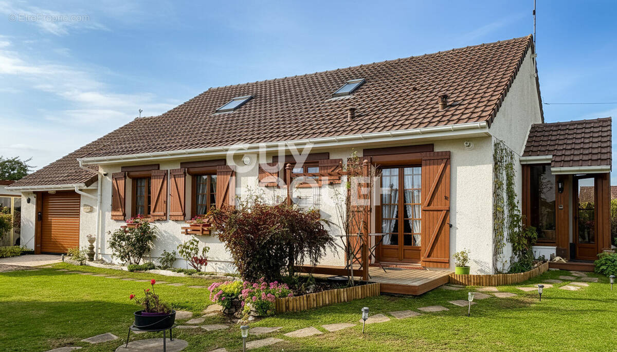 Maison à EZY-SUR-EURE