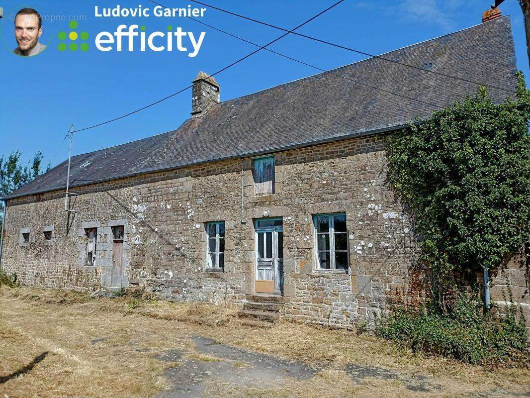 Maison à SAINT-GEORGES-DE-REINTEMBAULT