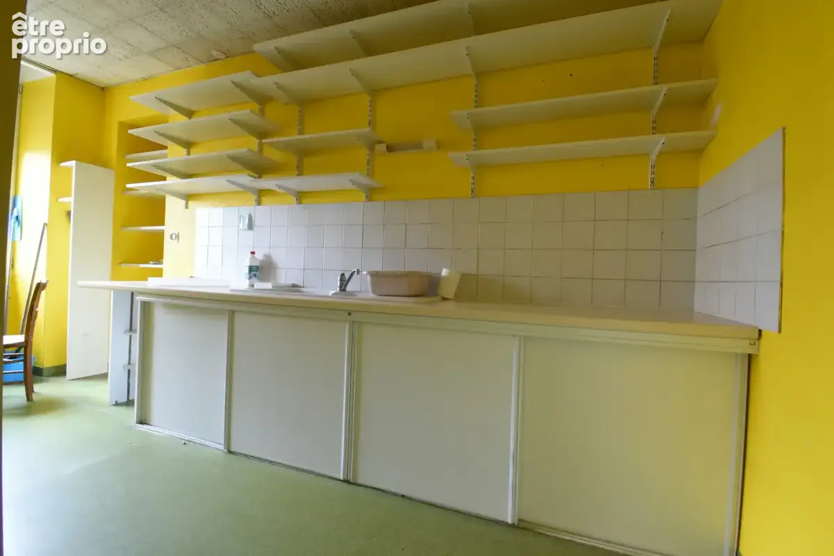 À vendre – local commercial / professionnel en centre-ville de domfront-en-poiraie - photo 12