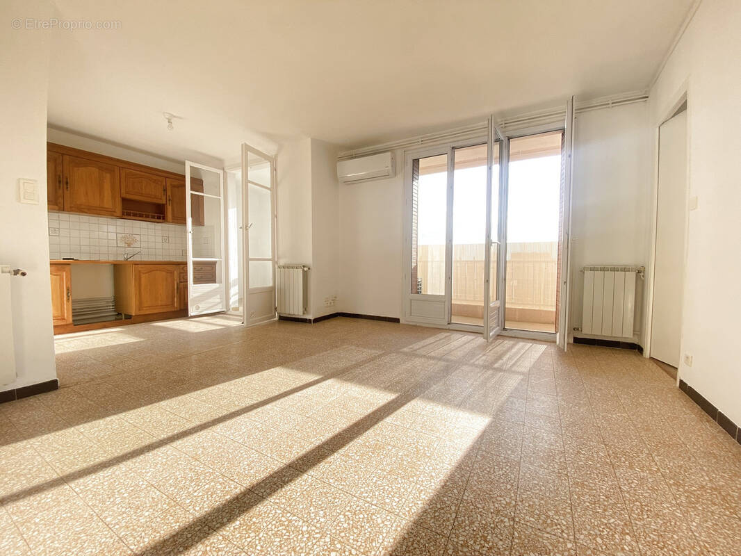 Appartement à NIMES