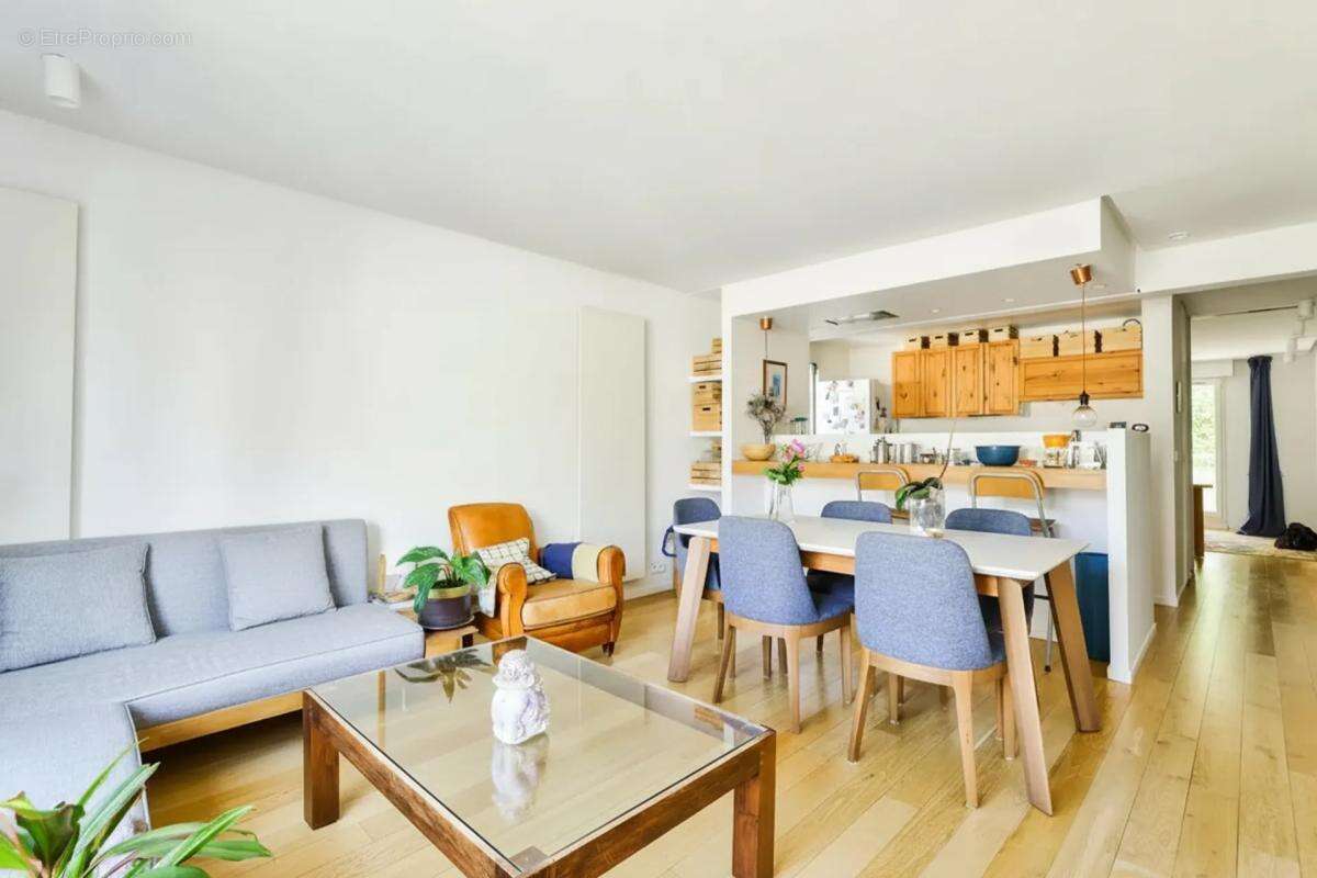 Appartement de 5 pièces de 94 m² à Paris - photo 3